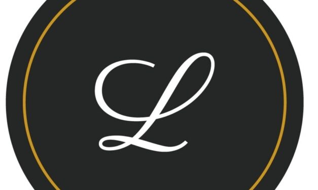 Loyal Refined Apartments