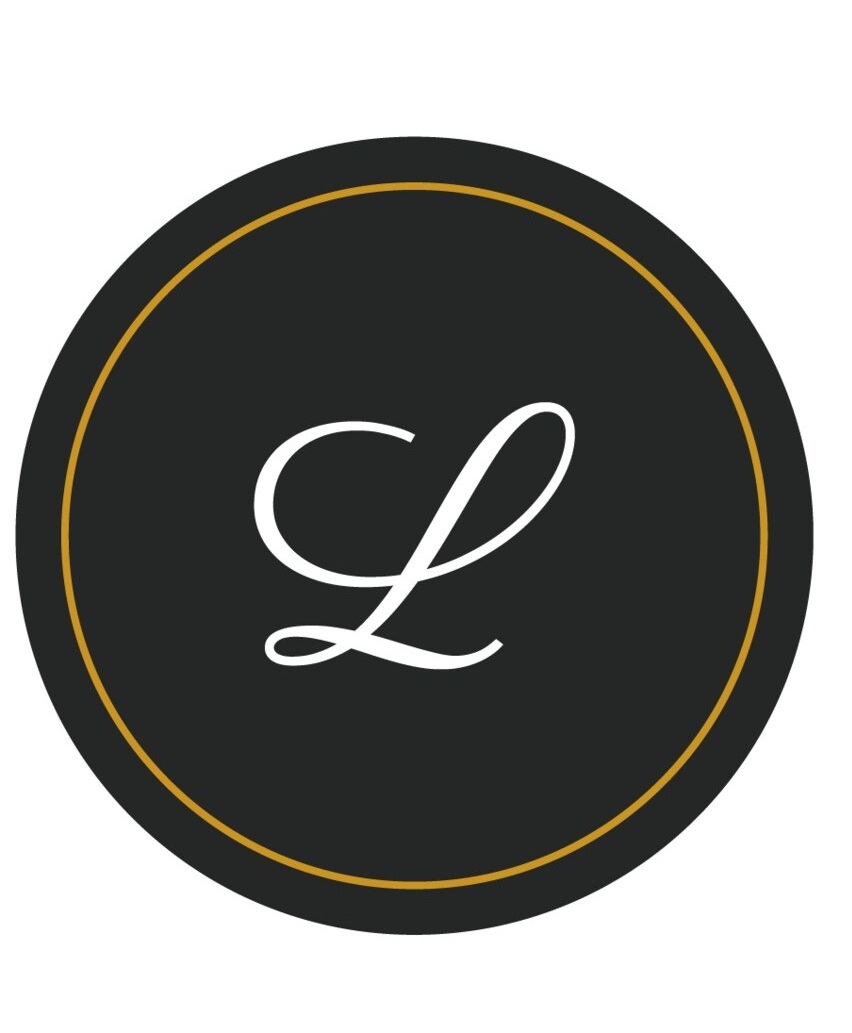 Loyal Refined Apartments